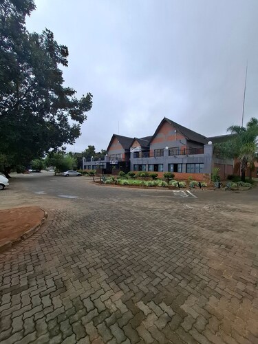 Serene 1-bedroom Apartment in Bloemfontein