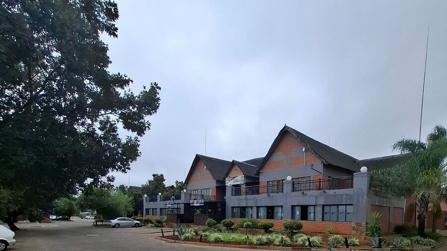 Serene 1-bedroom Apartment in Bloemfontein