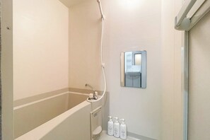 Apartment(d05), Non Smoking | Bathroom - Prandre DG (Osaka)