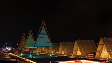 Doppia Design, vista deserto | Parco della struttura