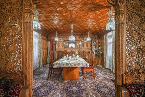 Interior - Firdous Houseboats at Dal Lake (Srinagar)