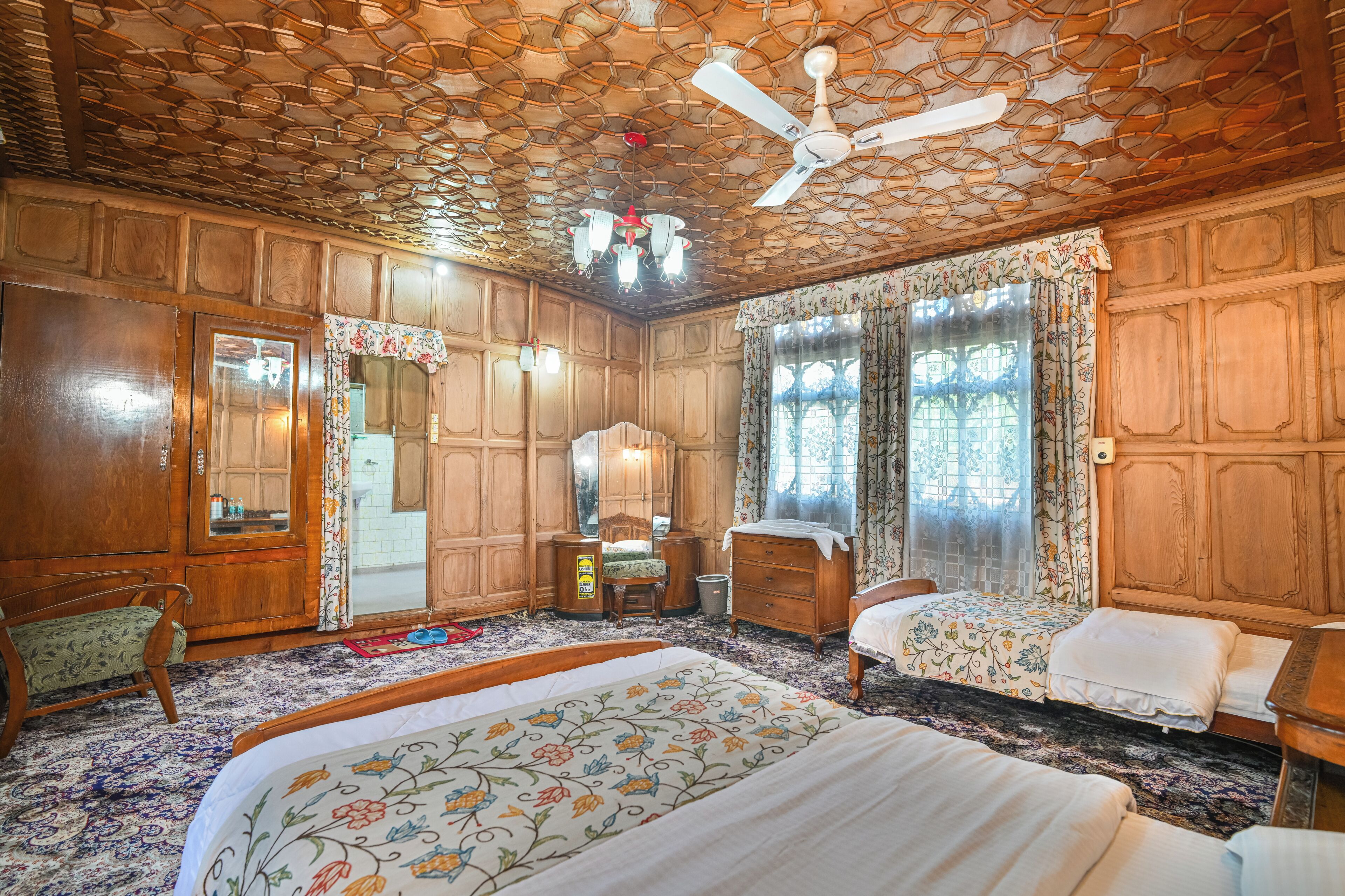 Superior Room | In-room safe, desk, soundproofing, free WiFi