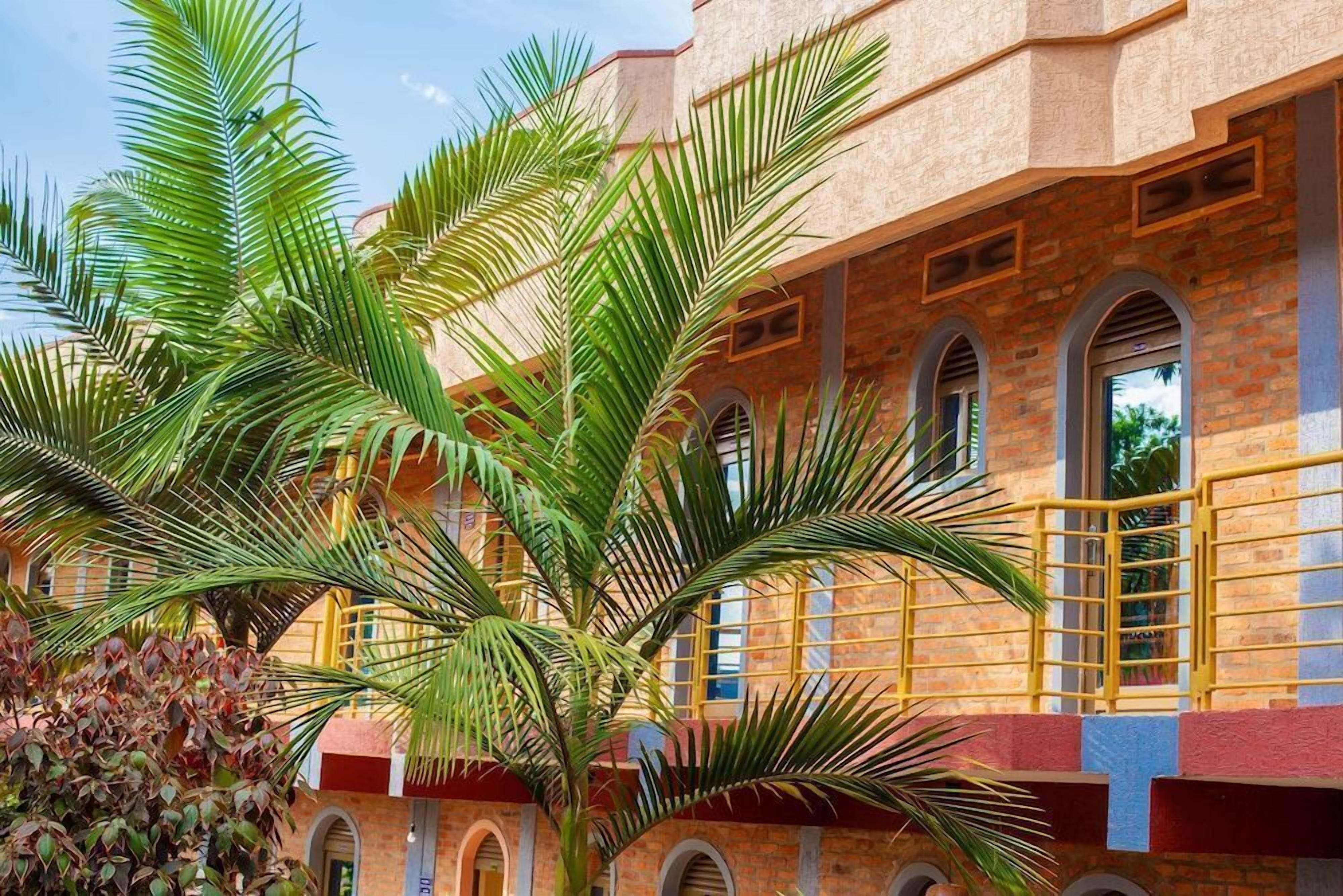 Comfort Apartment, Balcony, Mountain View | Memory foam beds, individually furnished, desk, laptop workspace