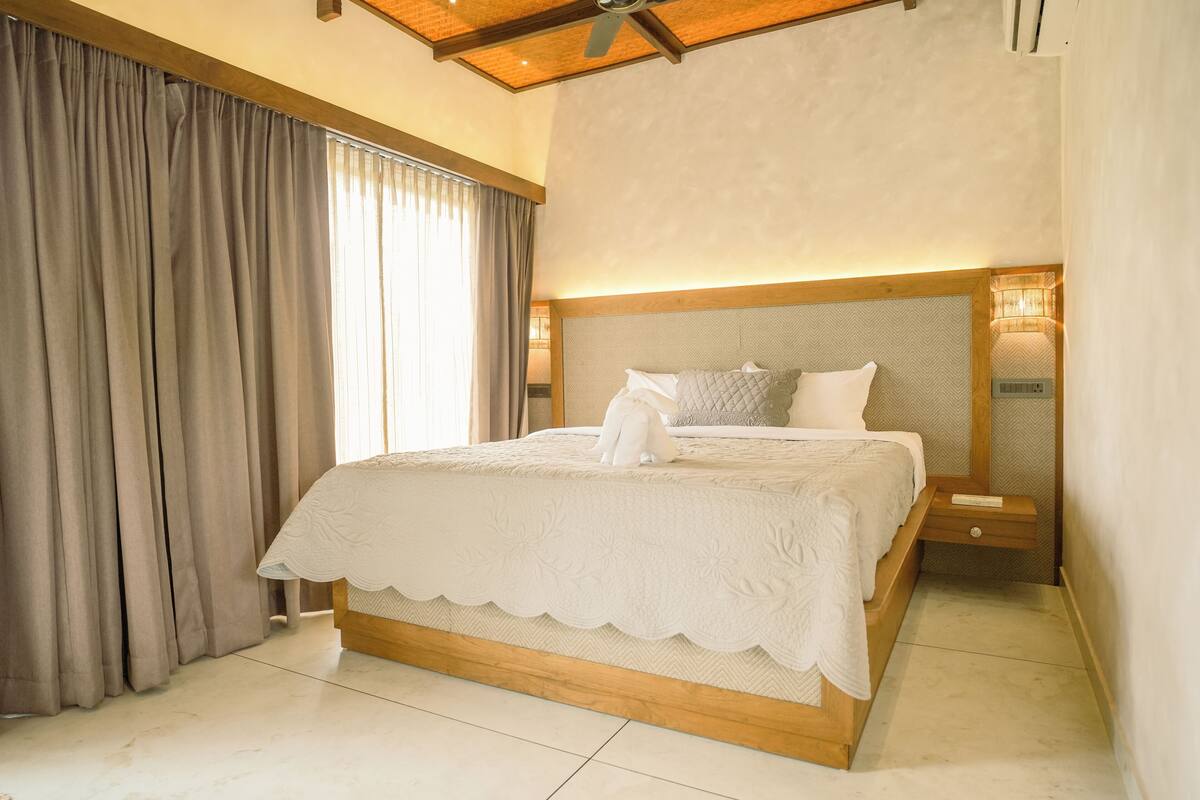 Ropa de cama de alta calidad, wifi gratis y muebles diferentes 