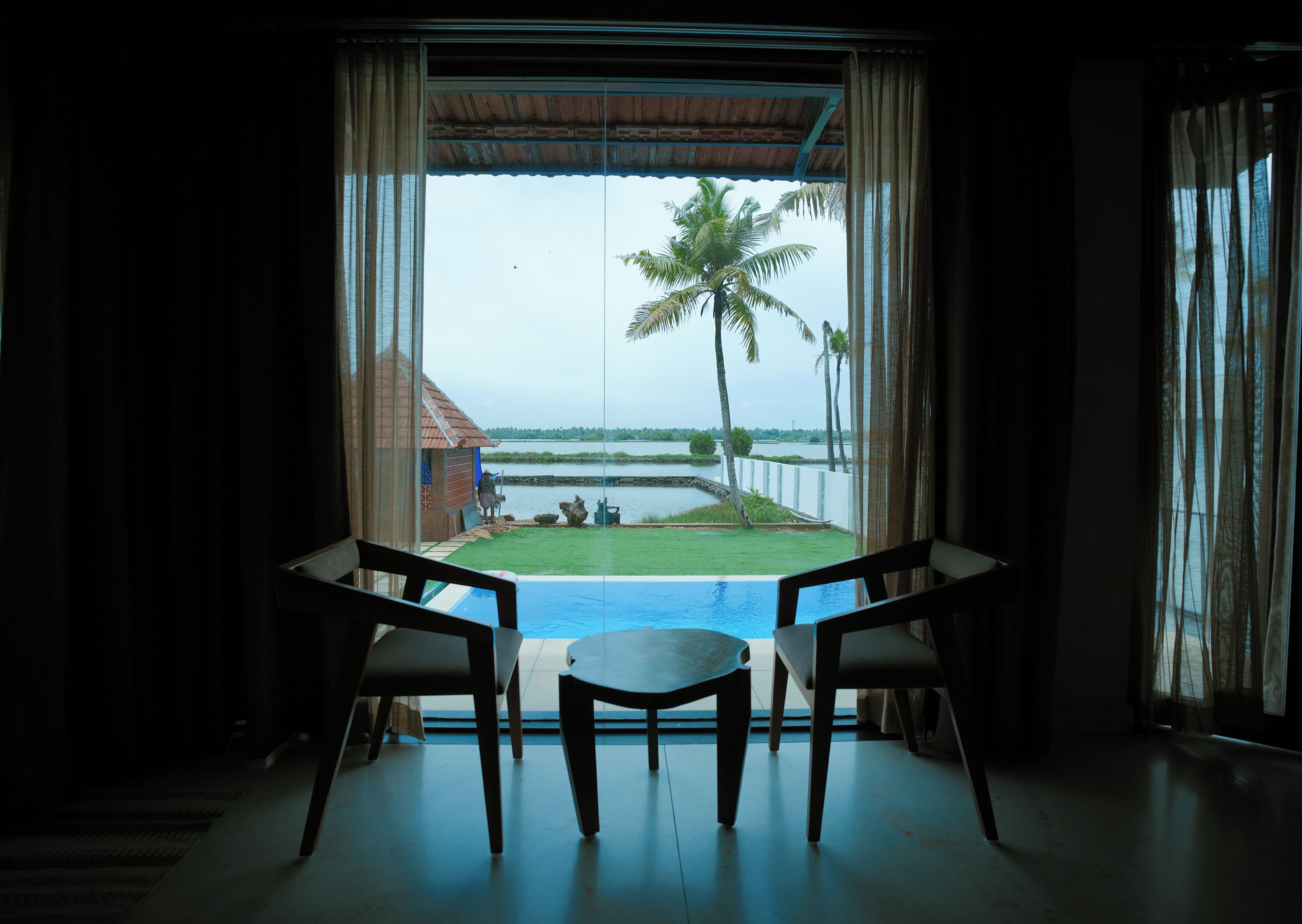 Backwater Panoramic view King Room | Premium bedding, individually furnished, free WiFi, bed sheets