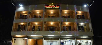 Hotel Landmark Inn