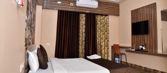 Hotel Landmark Inn