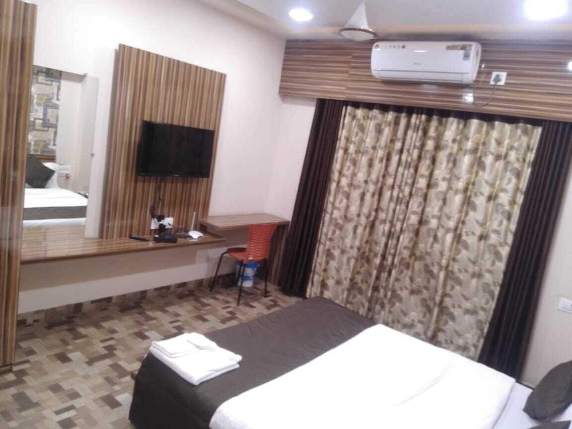 Free WiFi