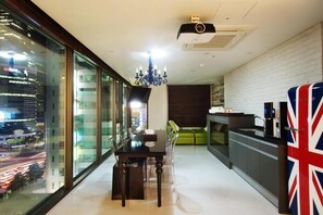 Estúdio clássico | Opções para refeição