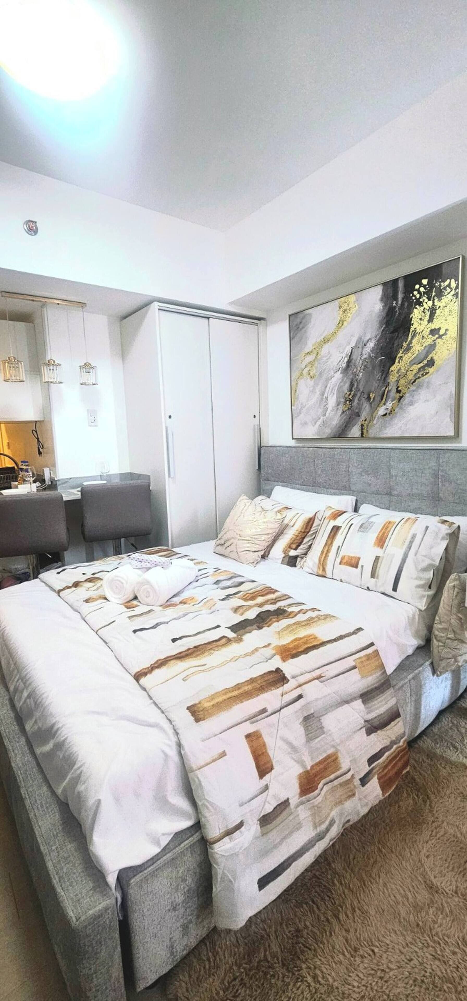 1 bedroom, internet, bed sheets, wheelchair access