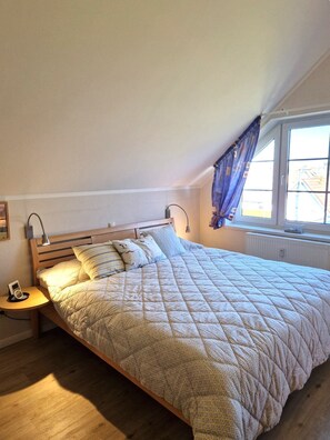 2 bedrooms, WiFi - Alte Reihe 10 Whg. 7 - Cozy apartment for 4 persons, approx. 300 m to the beach (Zingst)
