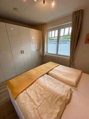 1 habitación y caja de seguridad en la habitación 