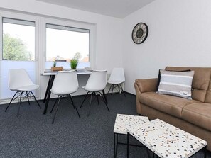 TV - Deich in Sicht - Holiday apartment "Deich in Sicht" (Neuharlingersiel)