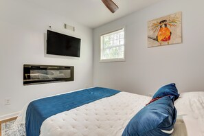 1 chambre, bureau, fer et planche à repasser, accès Internet
