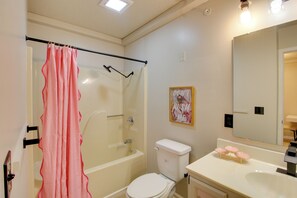 Bathroom - 'Dolly Suite' at The Saint Hotel, Near Wineries! (Louisburg)