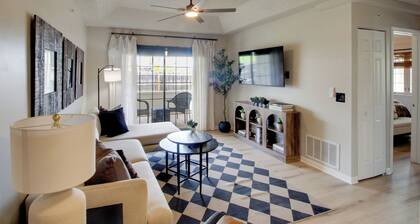 Boutique-Style Condo, Just Outside Overland Park
