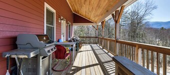 Group Friendly! Mtn-View Haven in Waterbury Center