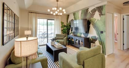 Suite at The Saint Hotel: 15 Mi to Overland Park