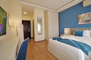 4 Schlafzimmer, Bügeleisen/Bügelbrett, Internetzugang, Bettwäsche