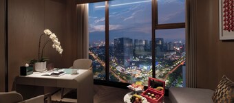 The Mantro Hotel Chongqing