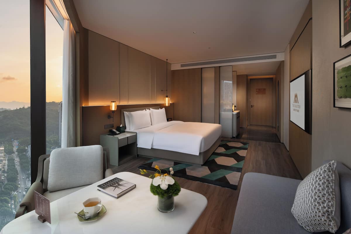 Premium bedding, down comforters, memory foam beds, minibar (free items)