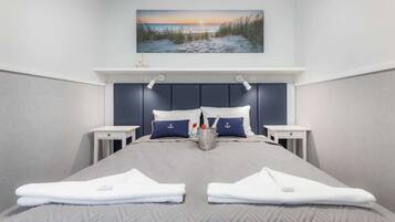 1 Schlafzimmer, BĂŒgeleisen/BĂŒgelbrett, WLAN, BettwĂ€sche