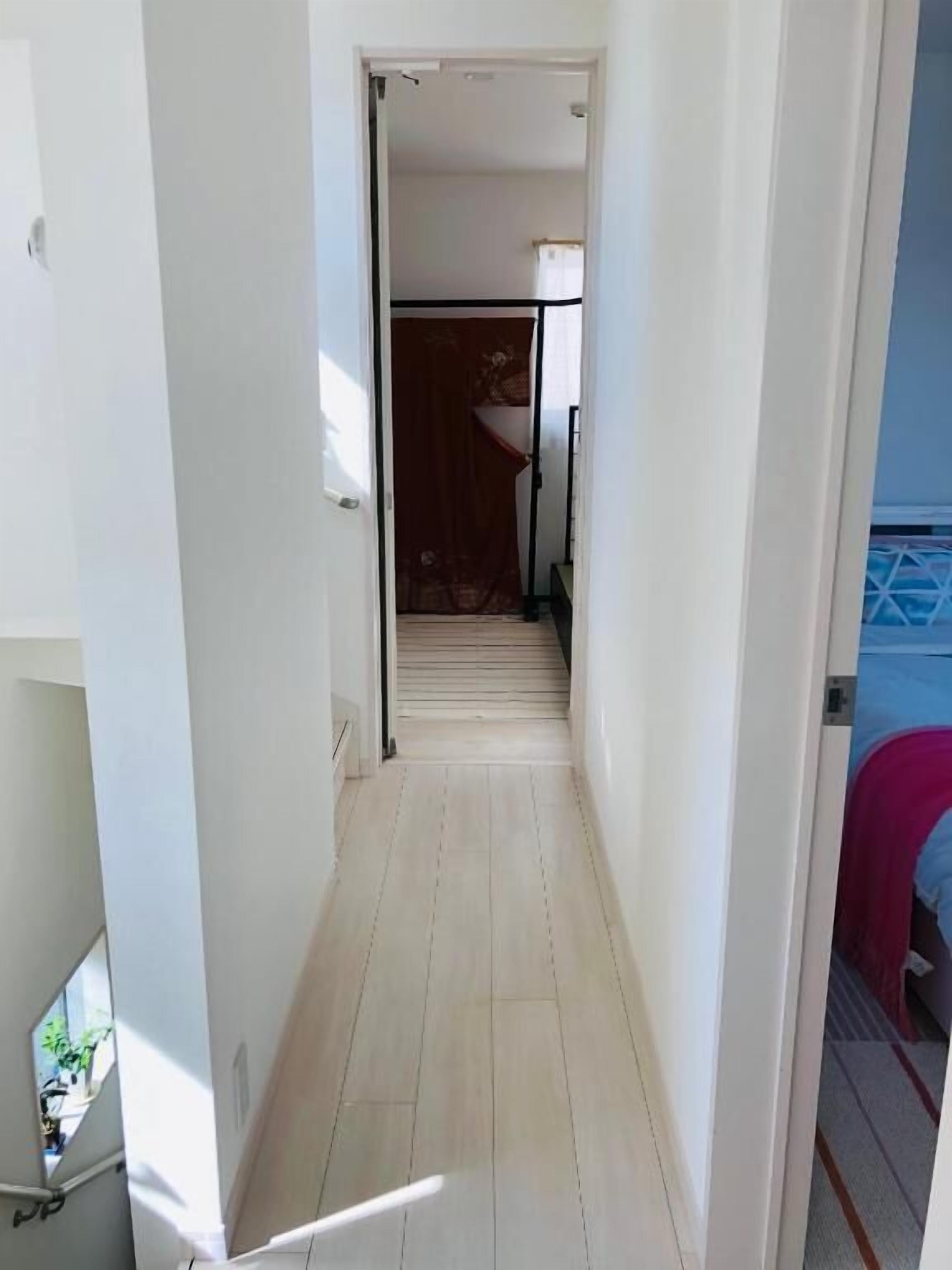 House, Balcony, City View | Premium bedding, blackout drapes, iron/ironing board, free WiFi