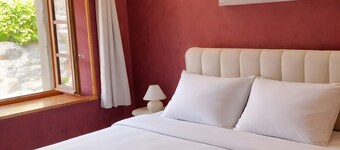 Gîte du Doulon – Perfect for Couples with a Baby or Young Child