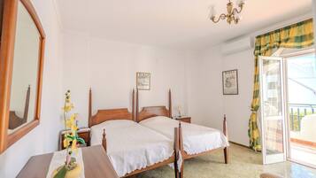 Appartement, vue piscine | Wi-Fi gratuit