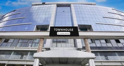 Super Townhouse Bharuch Near Railway