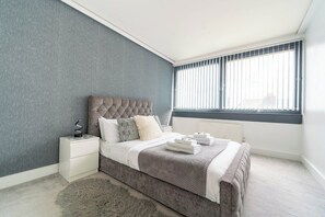 3 Schlafzimmer, Bügeleisen/Bügelbrett, WLAN, Bettwäsche