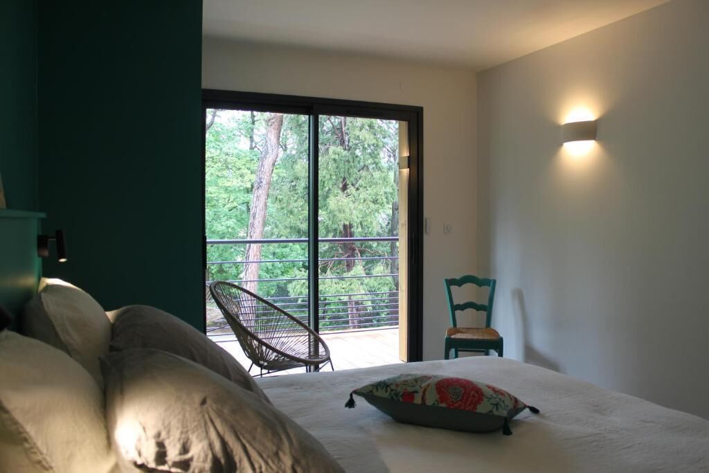 Double Room, Garden View | Premium bedding, pillowtop beds, blackout drapes, soundproofing