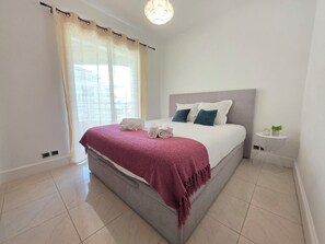 Bedroom - Royal Palm by Interhome (Cannes)