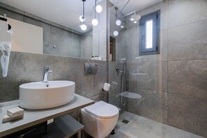 Hair dryer, towels - DeMar No 3 by RentalsPro - Agios Nikolaos (Agios Nikolaos)