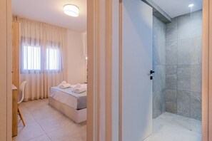 2 chambres, fer et planche Ă repasser, Wi-Fi, draps fournis