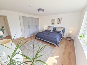 2 Schlafzimmer, Bügeleisen/Bügelbrett, WLAN, Bettwäsche
