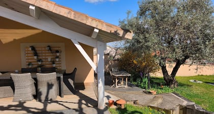 Villa « Laurent » avec piscine privée aux portes de Lyon