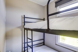 3 bedrooms, WiFi