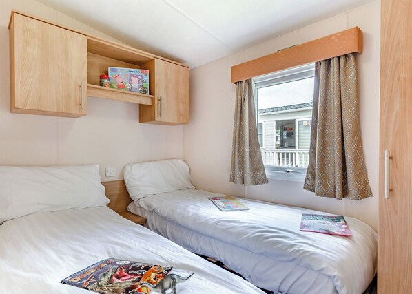 3 bedrooms