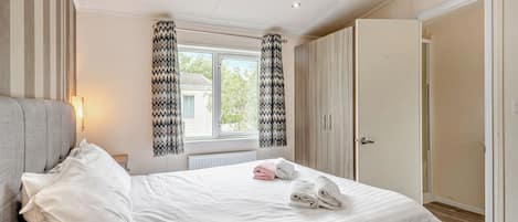 2 bedrooms