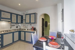 Fridge, microwave, oven, dishwasher - Sweet Coccagna by Wonderful Italy (Genoa)