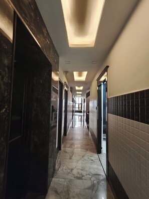Interior - Hotel Gulmohar  (Haridwar)
