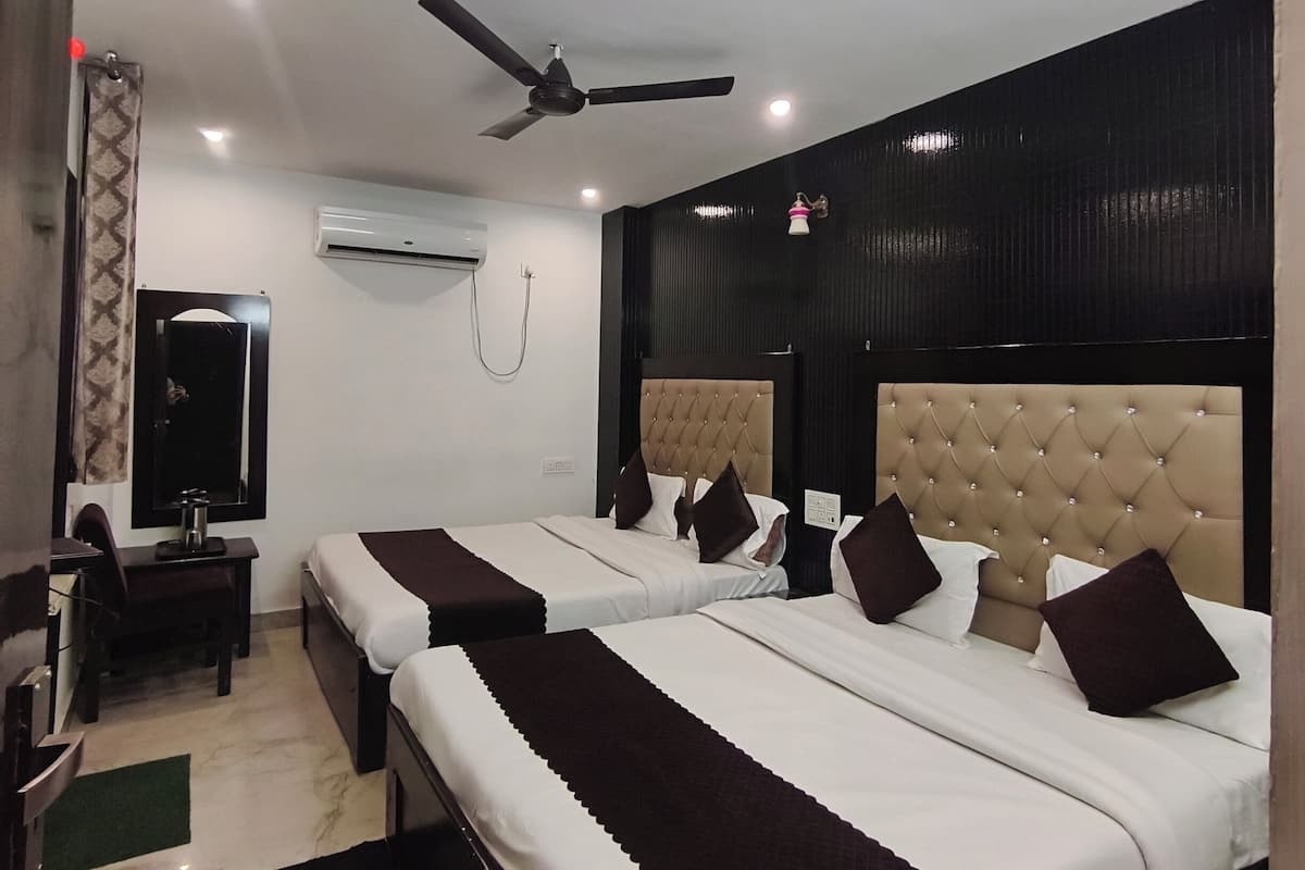 Family Quadruple Room