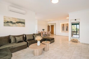 Sea View House With Shared Pool | Living area - Lithea Estate Collection (Chania)