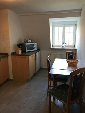 Appartement, vue sur le jardin | Restauration