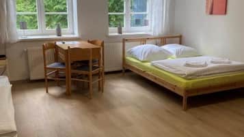 Family Room, Garden View