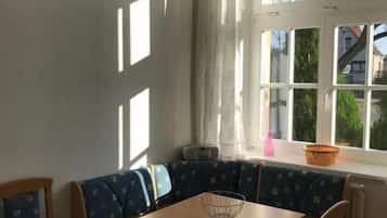 Apartment, Garden View | Dining