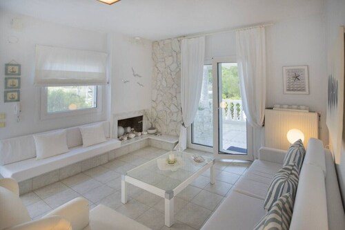 Villa Maria by RentalsPro - Agios Nikolaos