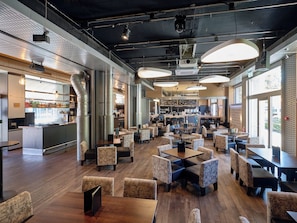 Cafe - Hotel Astoria (Olten)