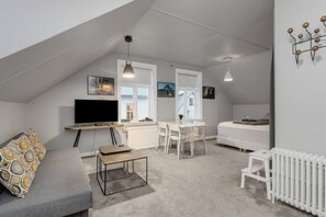 Apartment Kristin | Living area - Reykjavik101suites (Reykjavík)